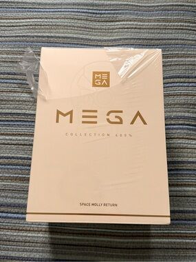 MEGA Collection 400% Space Molly Return Series Space C